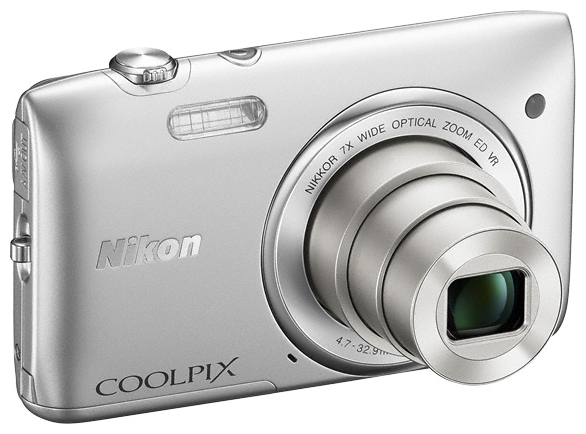 Nikon Coolpix S3500 silver